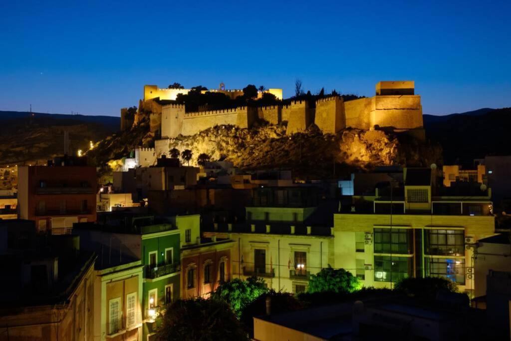 Lifehouse Cathedral * Free Parking* Superiorwifi* Apartment Almeria Exterior photo